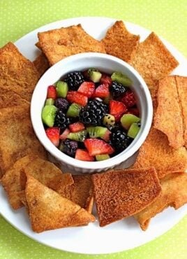 easy fruit salsa served with cinnamon chips