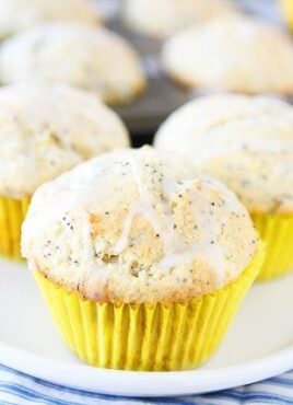 How to make Lemon poppy seed muffins